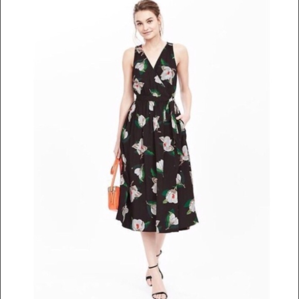 NWT Banana Republic Floral Wrap Dress